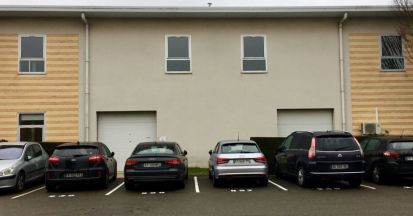 Local d'activité Voisins-le-Bretonneux 265m² Location local d'activité Voisins-le-Bretonneux Yvelines OLACT2100072 1